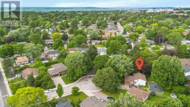 108 FASSETT COURT Hamilton (Rolston) Ontario photo 2