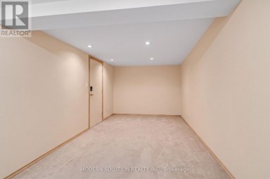108 FASSETT COURT Hamilton (Rolston) Ontario photo 25