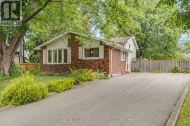 108 FASSETT COURT Hamilton (Rolston) Ontario photo 5