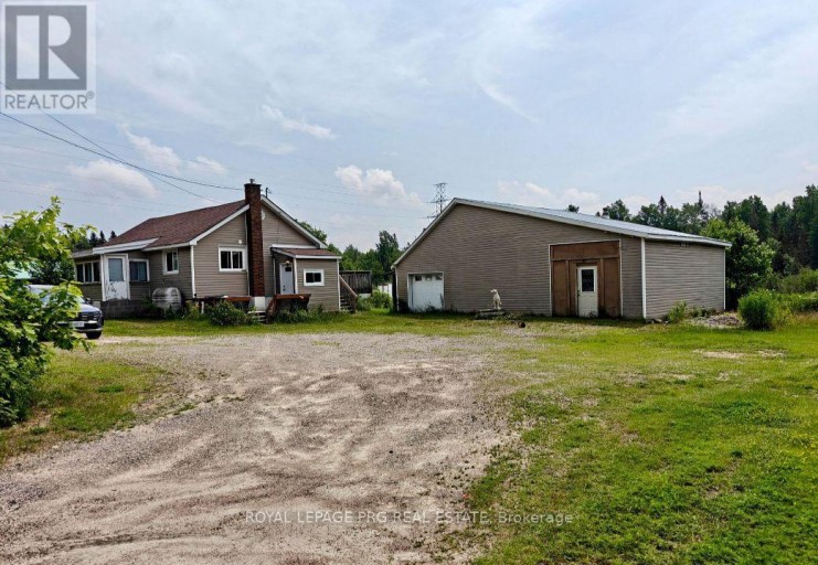 1521 FOUR MILE LAKE ROAD, North Bay (Airport), Ontario, P1B8G2
