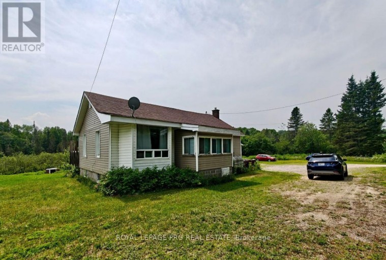 1521 FOUR MILE LAKE ROAD, North Bay (Airport), Ontario, P1B8G2