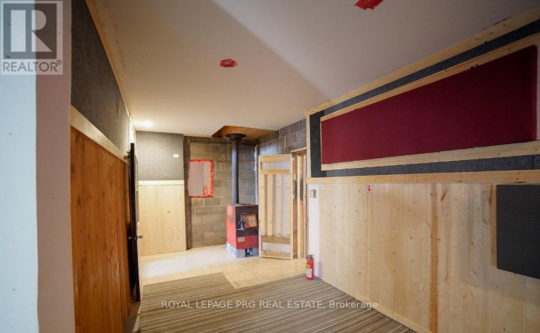 1521 FOUR MILE LAKE ROAD, North Bay (Airport), Ontario, P1B8G2