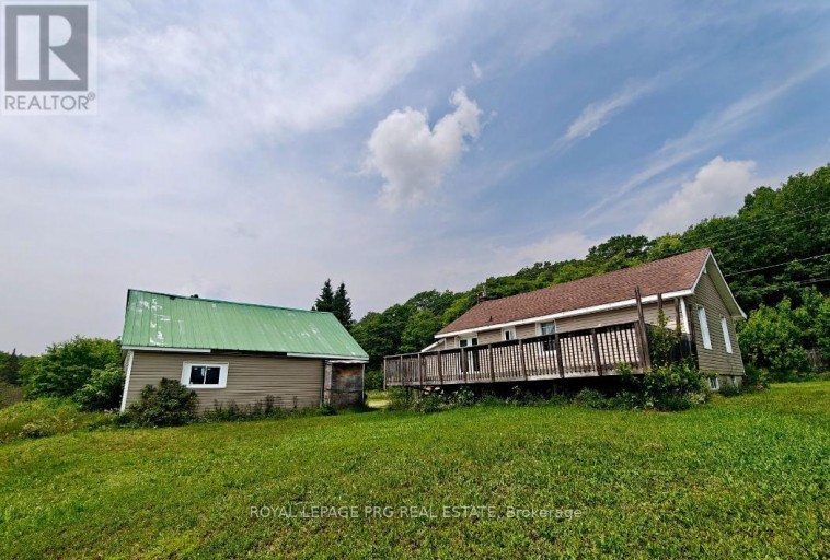 1521 FOUR MILE LAKE ROAD, North Bay (Airport), Ontario, P1B8G2