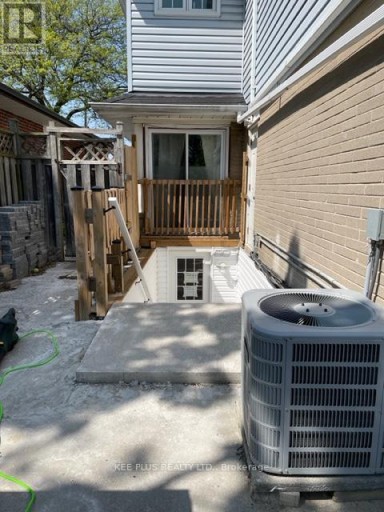 BASEMENT - 38 CLIFFSIDE DRIVE, Toronto (Birchcliffe-Cliffside), Ontario, M1N1L3