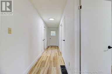 19276 HOLLAND LANDING ROAD East Gwillimbury (Holland Landing) Ontario photo 15