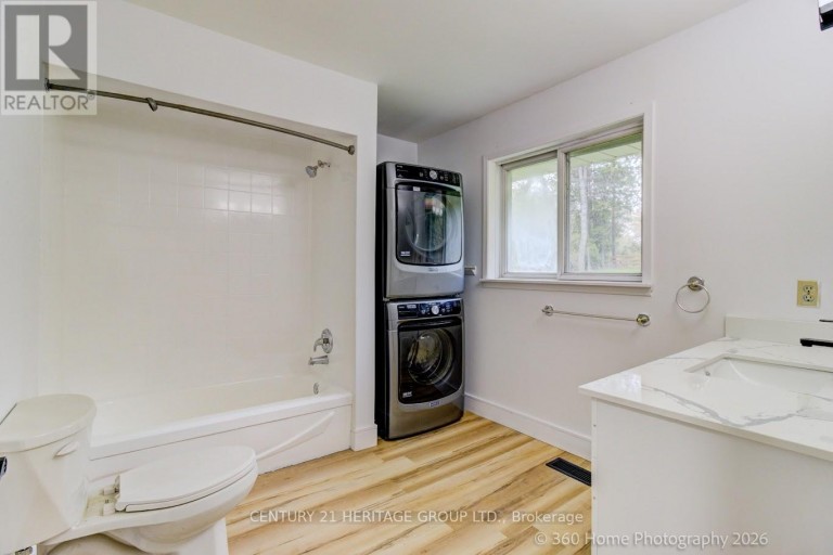 19276 HOLLAND LANDING ROAD, East Gwillimbury (Holland Landing), Ontario, L9N1M8