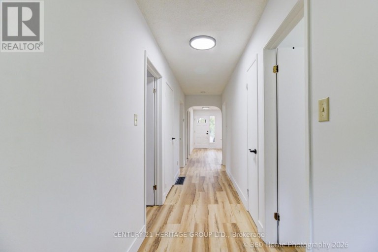 19276 HOLLAND LANDING ROAD, East Gwillimbury (Holland Landing), Ontario, L9N1M8