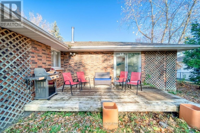 19276 HOLLAND LANDING ROAD, East Gwillimbury (Holland Landing), Ontario, L9N1M8