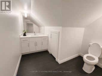2ND FLR - 105 MAIN STREET Markham (Unionville) Ontario photo 11