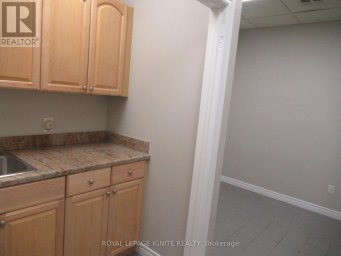 32 - 400 CREDITSTONE ROAD Vaughan (Concord) Ontario photo 5