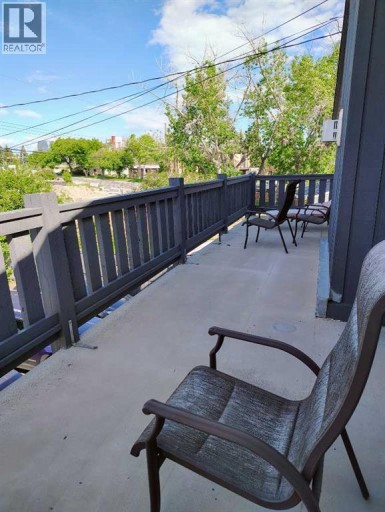 2457 22A Street NW, Calgary, Alberta, T2M3X8