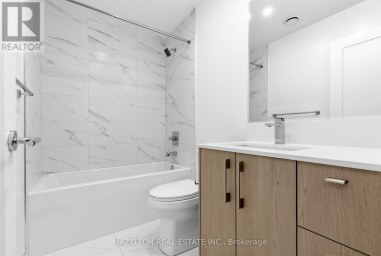 711 - 8 MANOR ROAD W Toronto (Yonge-Eglinton) Ontario photo 12