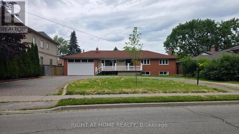 20 MAY AVENUE, Richmond Hill (North Richvale), Ontario, L4C3S6