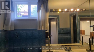 20 MAY AVENUE Richmond Hill (North Richvale) Ontario photo 17