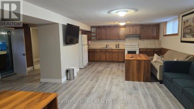 20 MAY AVENUE Richmond Hill (North Richvale) Ontario photo 21