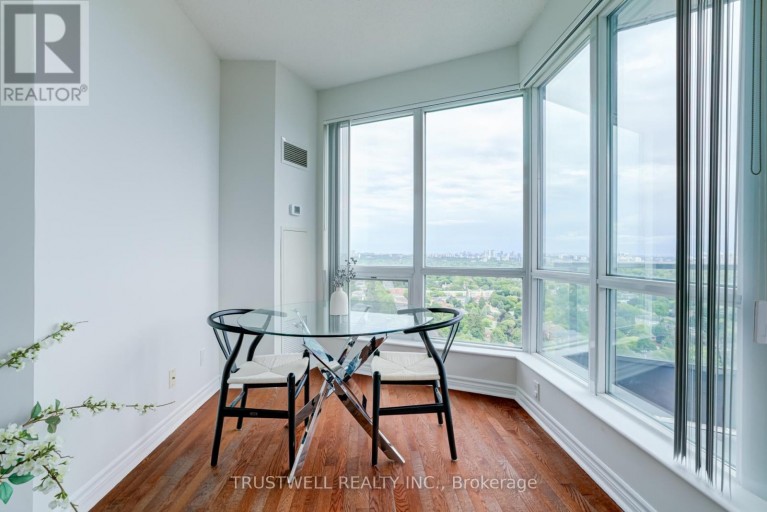 2210 - 60 BYNG AVENUE, Toronto (Willowdale East), Ontario, M2N7K3
