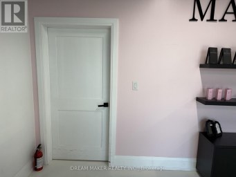 106 - 3475 REBECCA STREET Oakville (QE Queen Elizabeth) Ontario photo 6