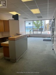 2545 EGLINTON AVENUE W Toronto (Keelesdale-Eglinton West) Ontario photo 4