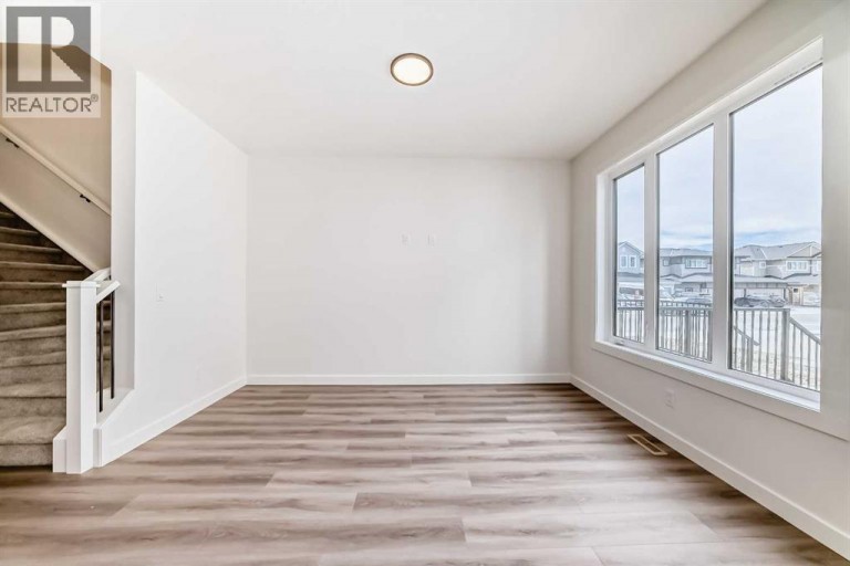 109 Heritage Park, Cochrane, Alberta, T4C3N1