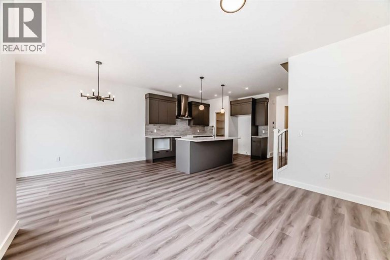 109 Heritage Park, Cochrane, Alberta, T4C3N1