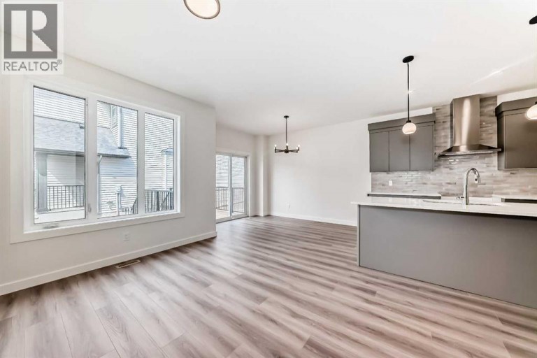 109 Heritage Park, Cochrane, Alberta, T4C3N1