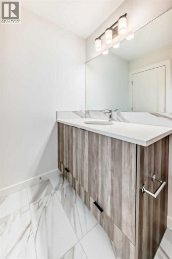 109 Heritage Park, Cochrane, Alberta, T4C3N1