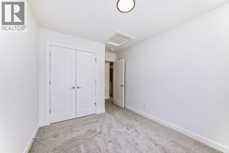 109 Heritage Park, Cochrane, Alberta, T4C3N1