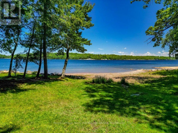 25 ISLAND 20C, Carling, Ontario, P0G1G0