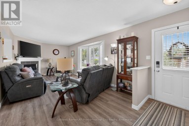 13 WATERGATE DRIVE Ashfield-Colborne-Wawanosh (Colborne) Ontario photo 4