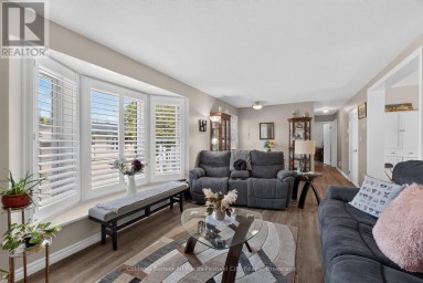 13 WATERGATE DRIVE Ashfield-Colborne-Wawanosh (Colborne) Ontario photo 8