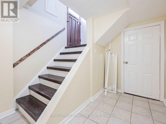 BSMT - 87 WATSON STREET Toronto (Highland Creek) Ontario photo 4