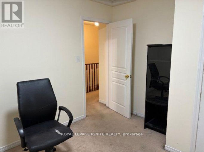 11 CURRAN HALL CRESCENT, Toronto (Morningside), Ontario, M1G0A1