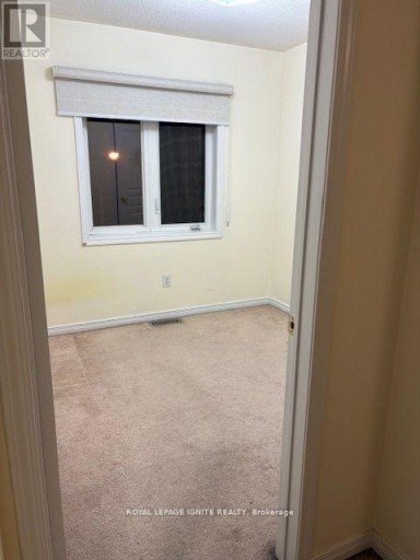 11 CURRAN HALL CRESCENT, Toronto (Morningside), Ontario, M1G0A1