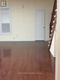 11 CURRAN HALL CRESCENT Toronto (Morningside) Ontario photo 4