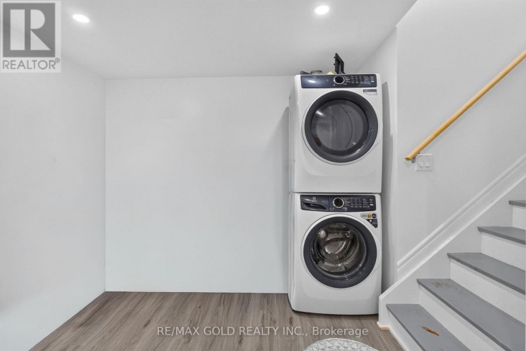 40 DEVONSHIRE DRIVE, Brampton (Southgate), Ontario, L6T3G3