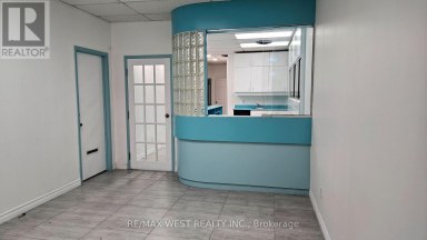 101 - 174 HARWOOD AVENUE Ajax (South West) Ontario photo 1