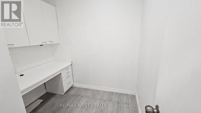 101 - 174 HARWOOD AVENUE, Ajax (South West), Ontario, L1S2H1