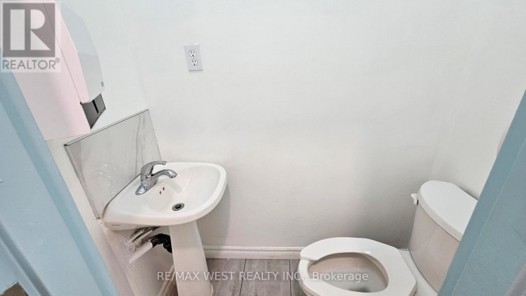 101 - 174 HARWOOD AVENUE, Ajax (South West), Ontario, L1S2H1