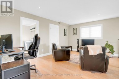 1573 COUNTY 6 ROAD S Springwater Ontario photo 23