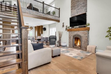 1573 COUNTY 6 ROAD S Springwater Ontario photo 4