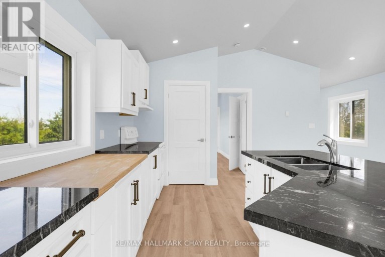 1573 COUNTY 6 ROAD S, Springwater, Ontario, L0L1P0