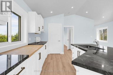 1573 COUNTY 6 ROAD S Springwater Ontario photo 40