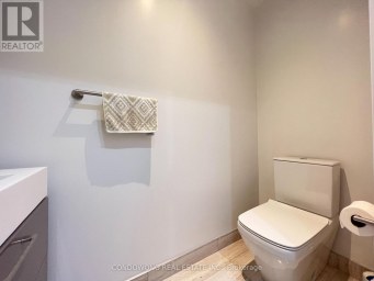 3801 - 1 YORKVILLE AVENUE Toronto (Annex) Ontario photo 12