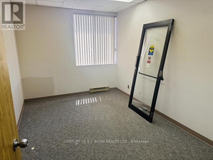 101 - 34 SIMCOE STREET, Barrie (City Centre), Ontario, L4N6T4