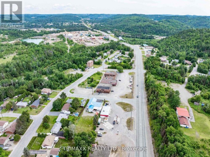 9 - 6 REGIONAL ROAD, Greater Sudbury (Onaping Falls), Ontario, P0M2R0
