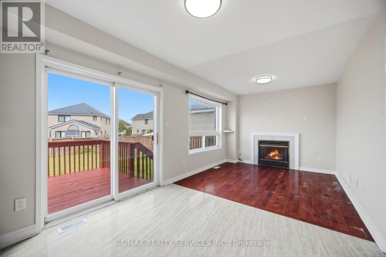249 SUNNY MEADOW BOULEVARD, Brampton (Sandringham-Wellington), Ontario, L6R2Y4
