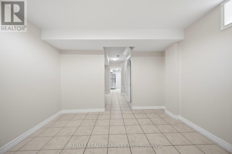 249 SUNNY MEADOW BOULEVARD, Brampton (Sandringham-Wellington), Ontario, L6R2Y4