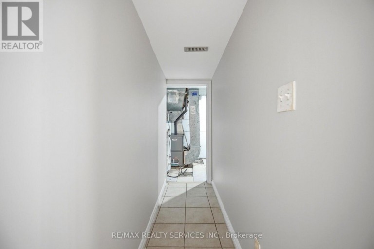 249 SUNNY MEADOW BOULEVARD, Brampton (Sandringham-Wellington), Ontario, L6R2Y4