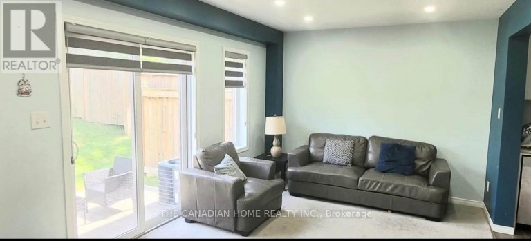 19 - 50 PINNACLE DRIVE, Kitchener, Ontario, N2P0H8
