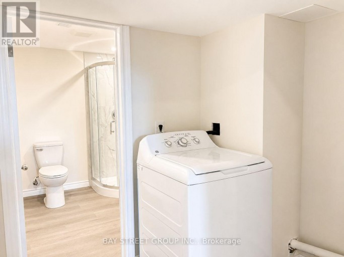 BSMT - 808 TENTH AVENUE, Hamilton (Hampton Heights), Ontario, L8T2G6